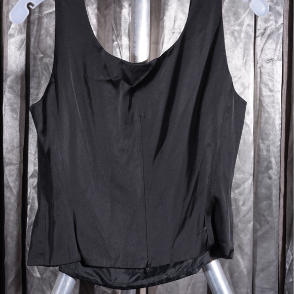 Peter Nygard square neck blouse with boned bodice - Picture 8 of 8